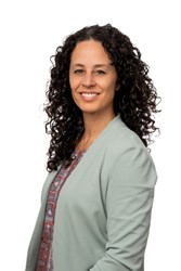 Headshot of Stephanie Kleine